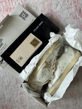 Golden Goose Off-White Leather Superstar Sneaker with Gold star